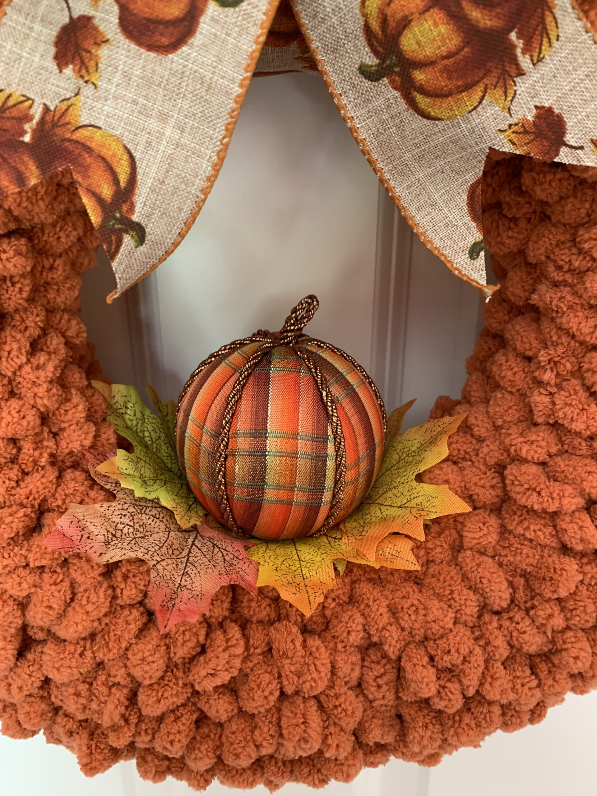 Pumpkin Patch Loop Yarn Wreath westerville oh